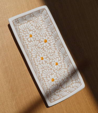 Puebla Talavera Tray (Cream & Daisy Flower)