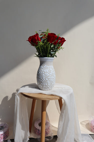 Flores de Guanajuato Vase (White)