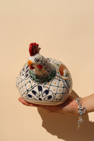 Gallinita (Hen) (Sol y Vida) 🧡🌞
