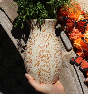 Tierra Cálida | Handmade Mexican High-Fired Ceramic Vase