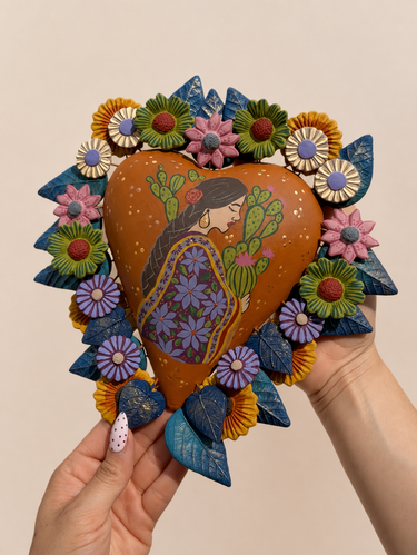 PREORDER: Corazón Mujer de Nopal 🤎 (ARRIVES IN 12-15 WEEKS)