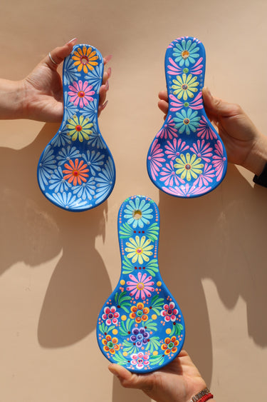Guerrero Spoon Rest – Blue Base | Hand-Painted in Guerrero, Mexico