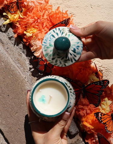 Verde Tranquilo Tapadita | Handmade Mexican Ceramic Candle