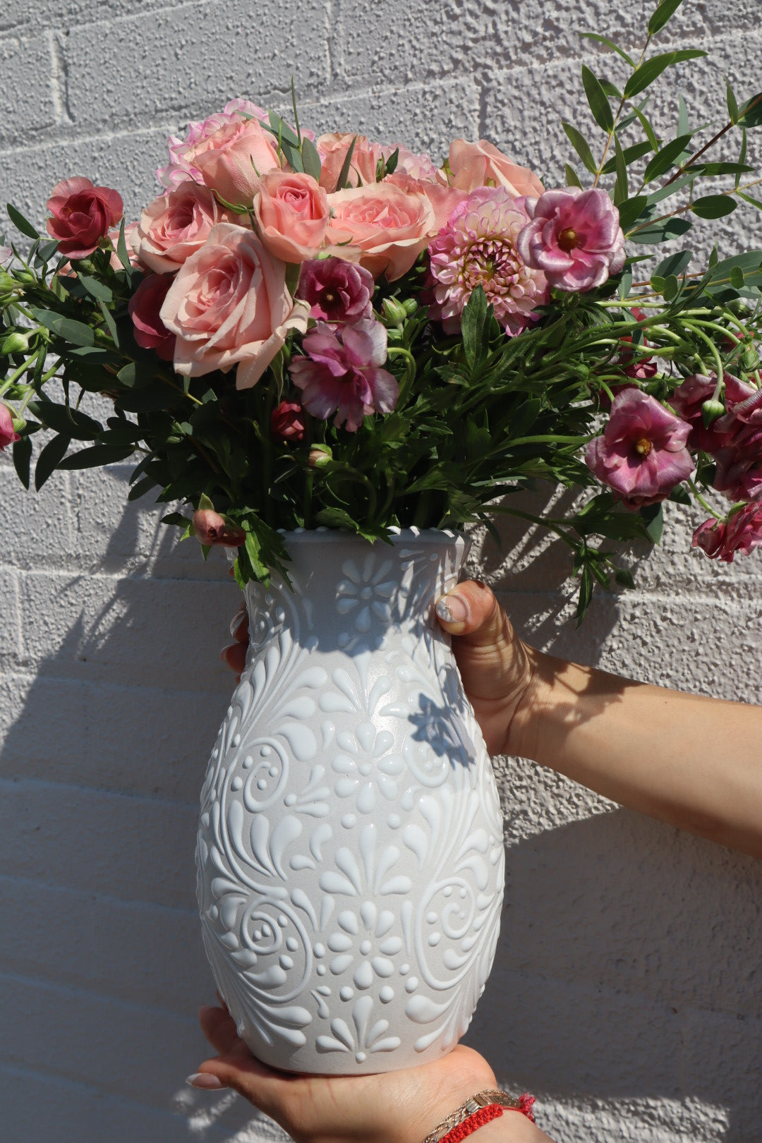 Flores de Guanajuato Vase (White) (design B)