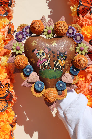 Juntos Siempre 🐾 | Handmade Mexican Día de Muertos Heart Wall Decor | Cat & Dog Memorial Heart Decor