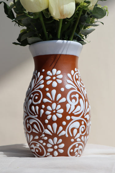 Flores de Guanajuato Vase (Brown)