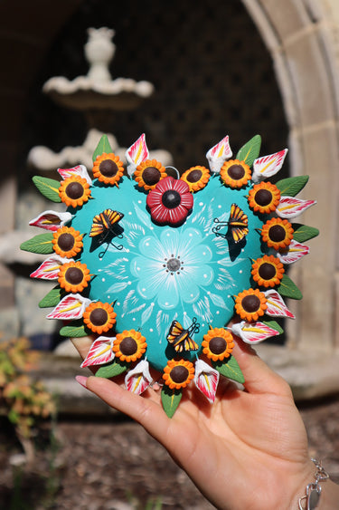 Corazón y Girasoles