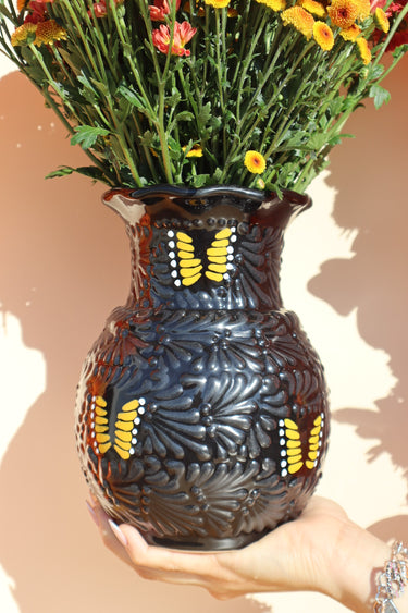 Puebla Talavera Vase (Black)