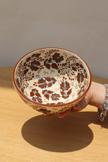 Brown Flores Elegante Small Bowl