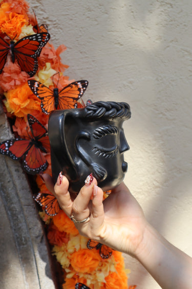 Barro Negro Mujer Mug | Handmade in Oaxaca, Mexico